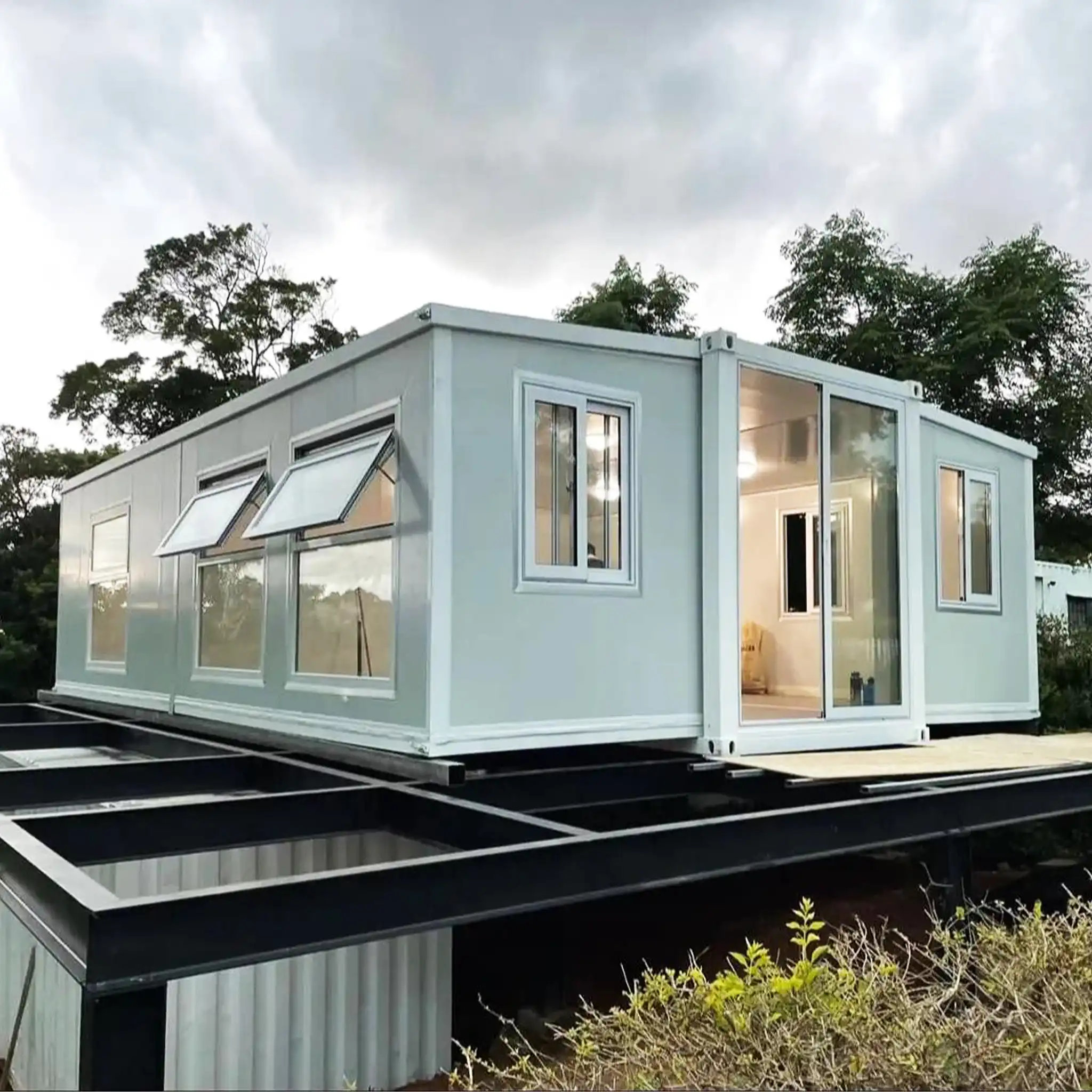 All-Terrain Luxury: Elevated Expandable Home